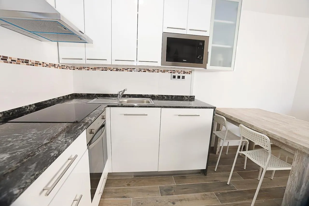 شقة Differentflats Eucalyptus سالو إسبانيا