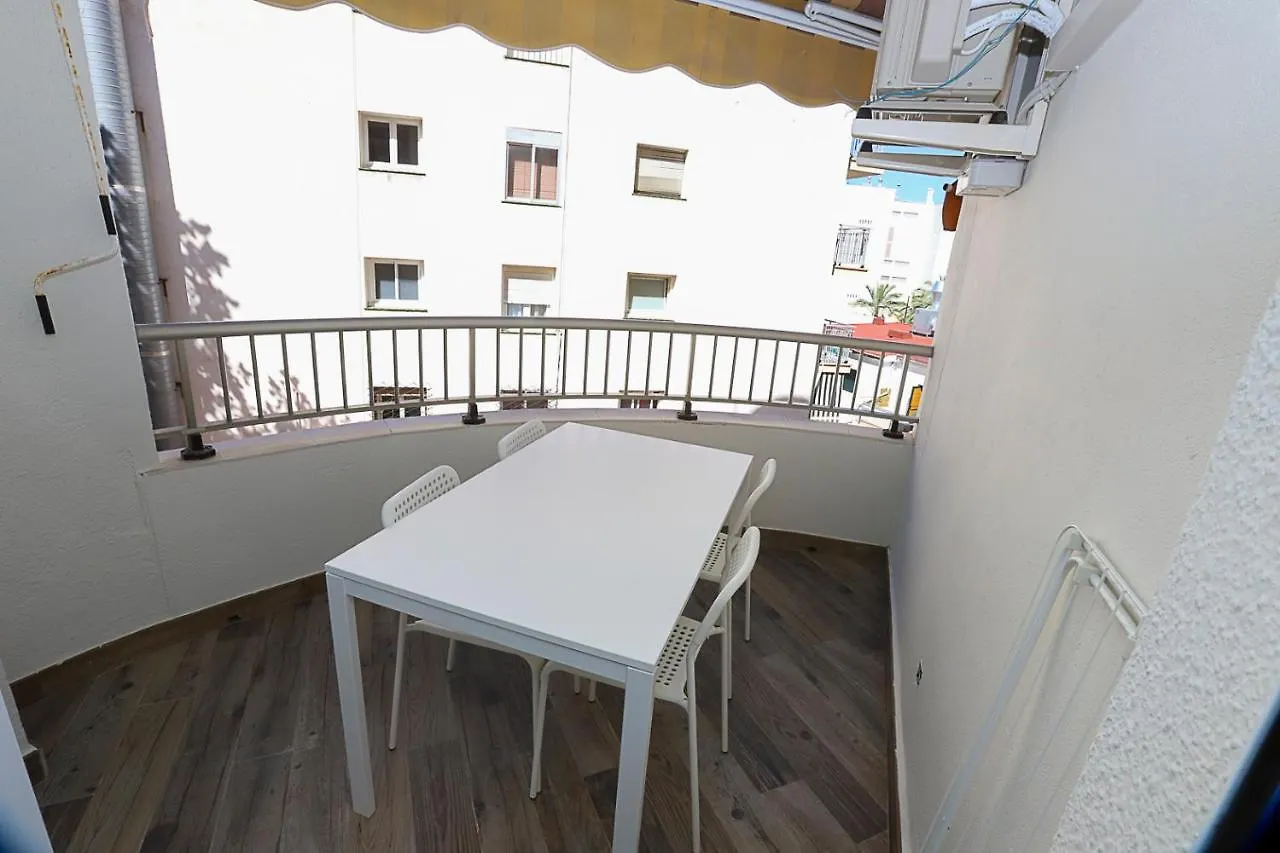 Differentflats Eucalyptus Daire Salou