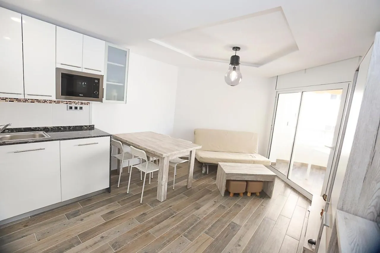 Differentflats Eucalyptus Daire Salou