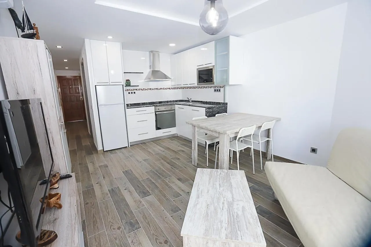 Differentflats Eucalyptus Daire Salou